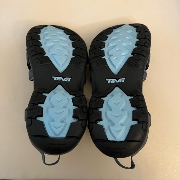 New in the box Teva Tirra BNS strap adjustable sandals size 7 - Picture 4 of 8